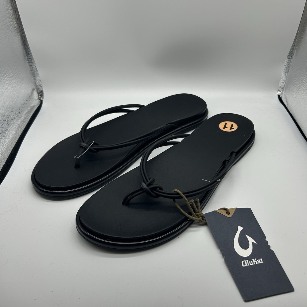 Olukai Aka Sandals Women's 11 Black Thong Flip Flops Comfort Casual